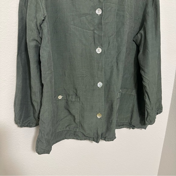 Bryn Walker Green 100% Linen Jacket Pearly Buttons Bottom Pockets Size Large - Picture 2 of 12